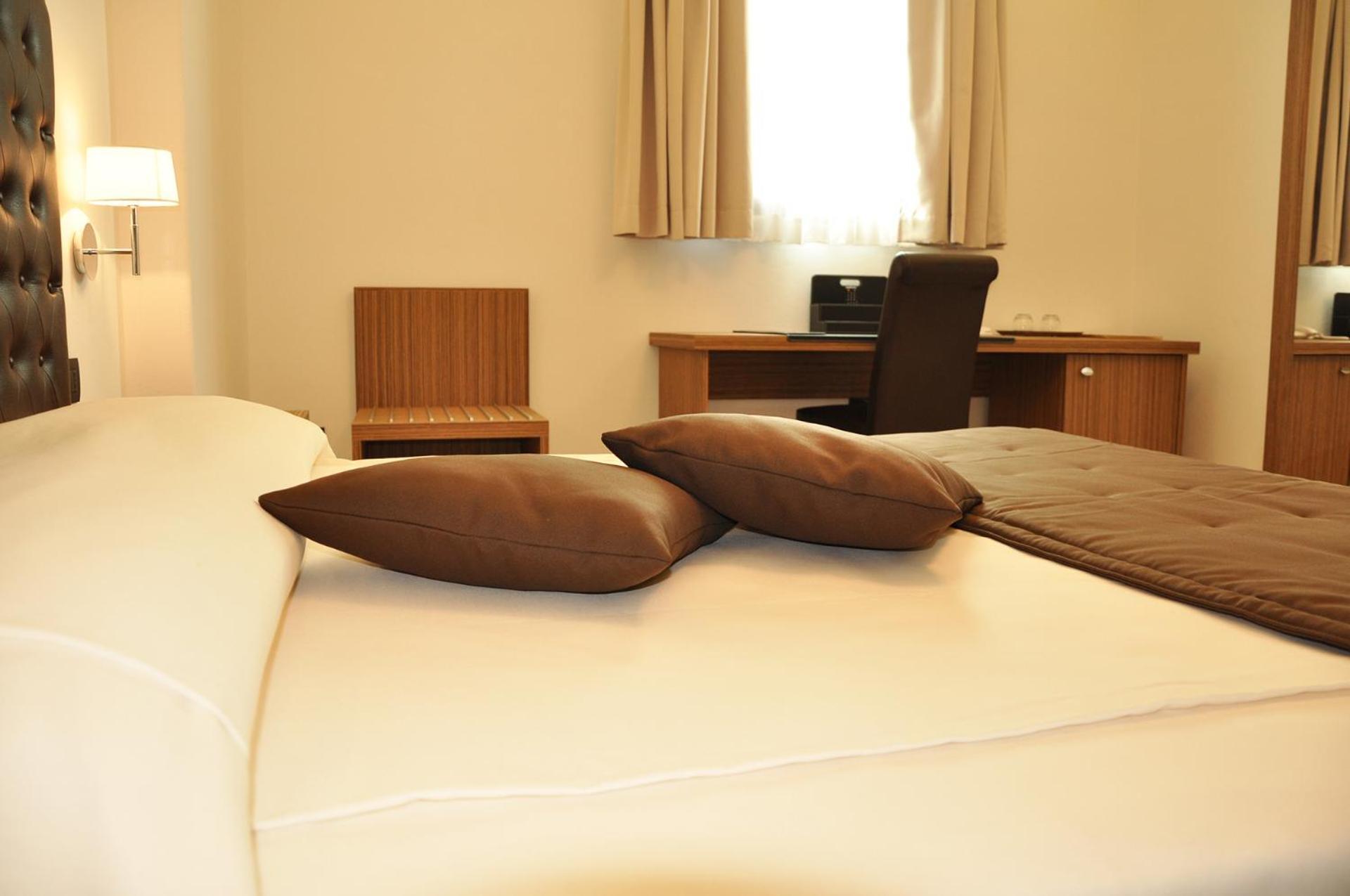 Bhb Hotel Manduria Esterno foto